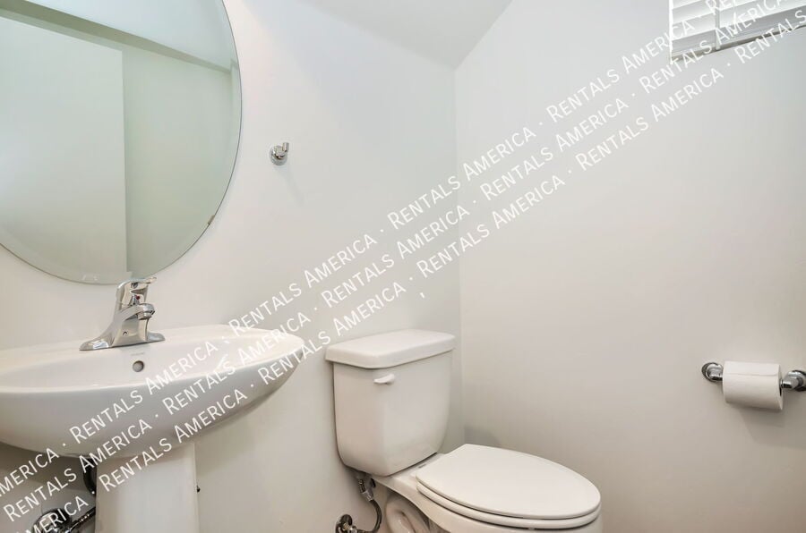 Building Photo - 1840 S Math Quiz Dr