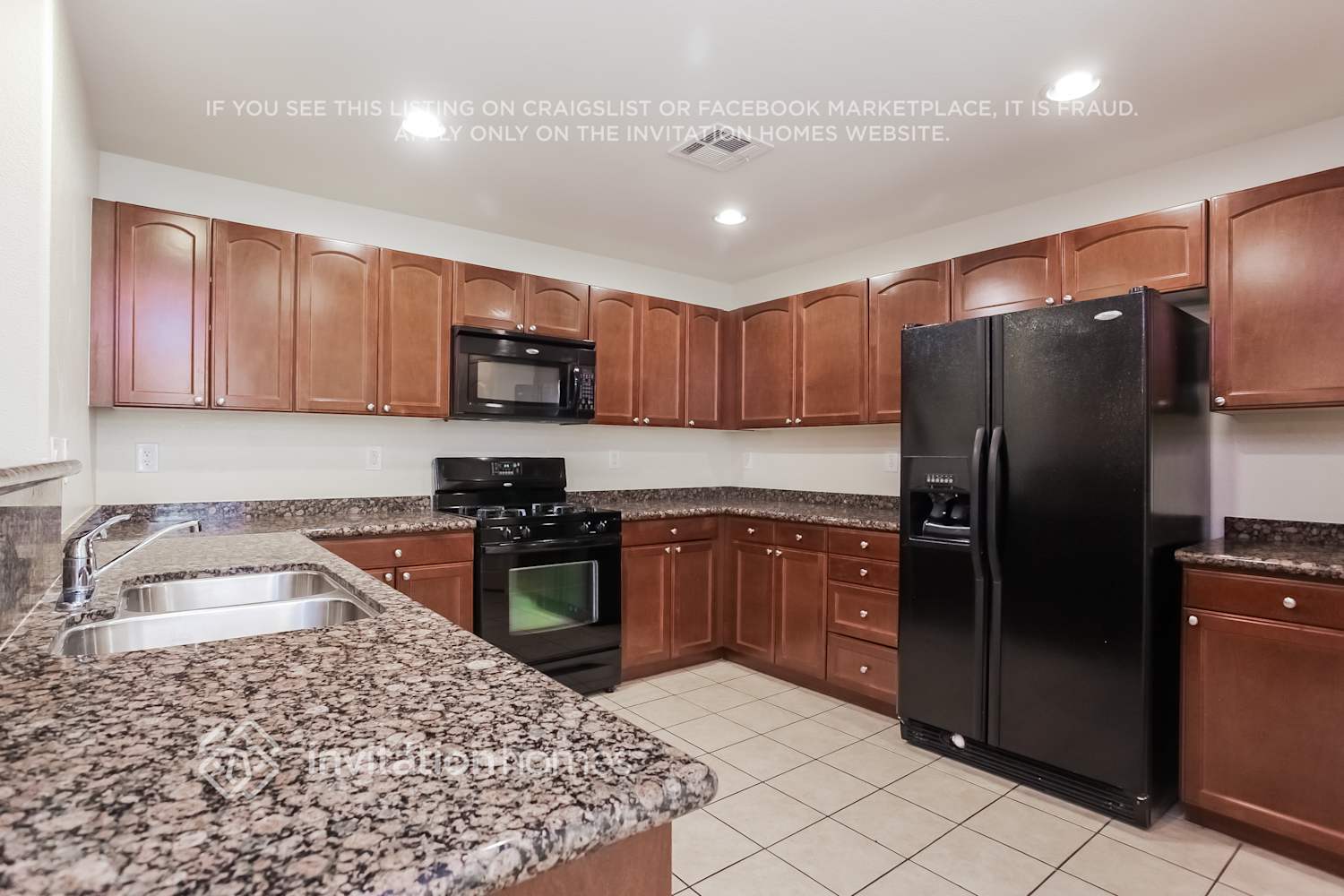 Building Photo - 10631 Gibbous Moon Dr