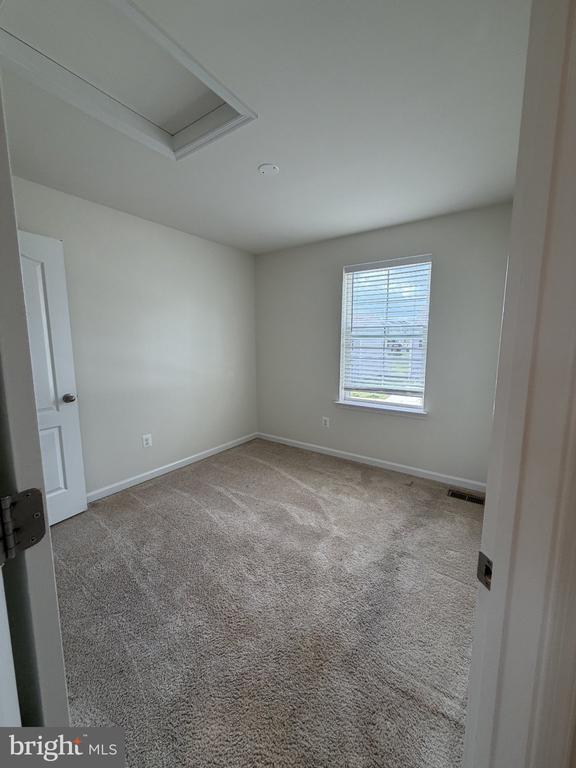 Building Photo - 40 Orch Grn Dr