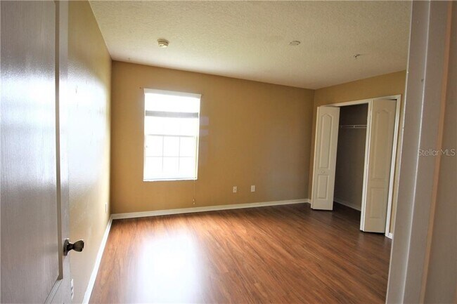 Building Photo - 9707 Lake District Ln