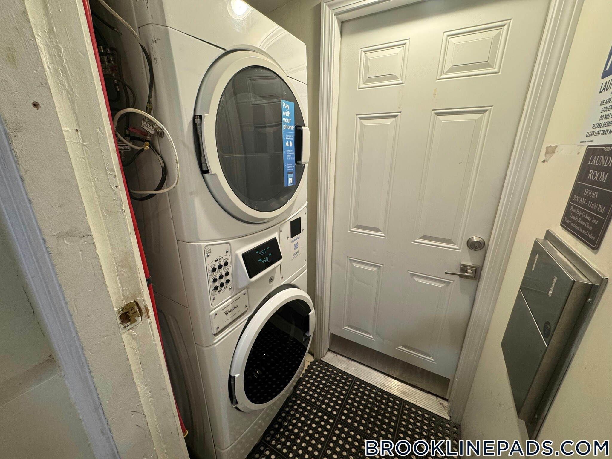 Building Photo - 1801 Beacon St