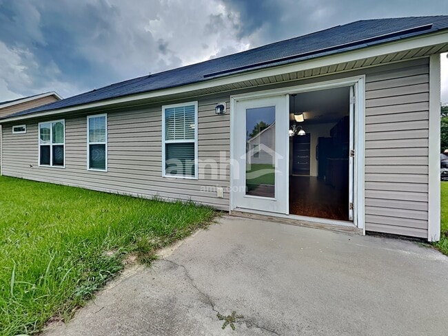 Building Photo - 2904 John Cabot Dr