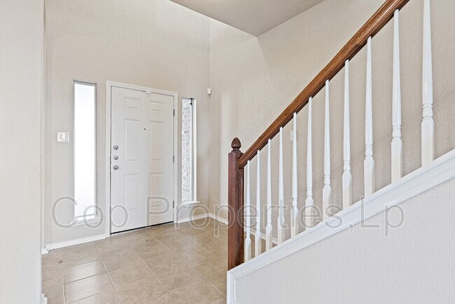 Building Photo - 12638 Red Maple Way