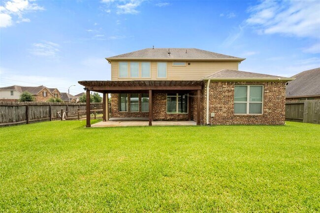 Building Photo - 102 Blossom Terrace Ln