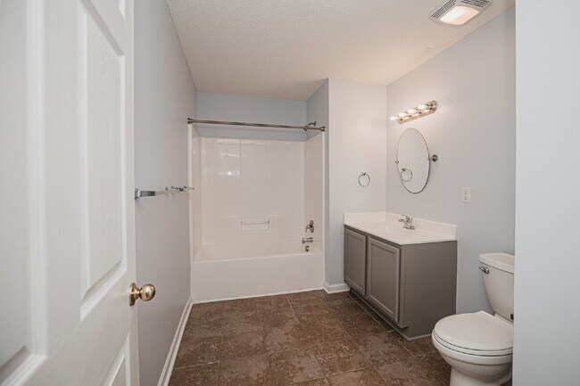 Building Photo - Charming 3 bed, 2 bath Mt. Pleasant Rental