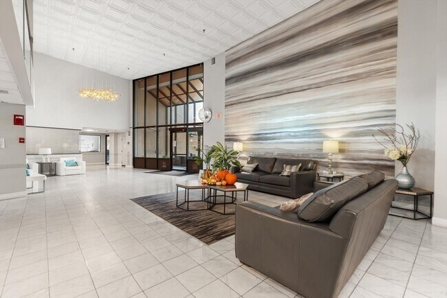 Building Photo - 376 Ocean Ave