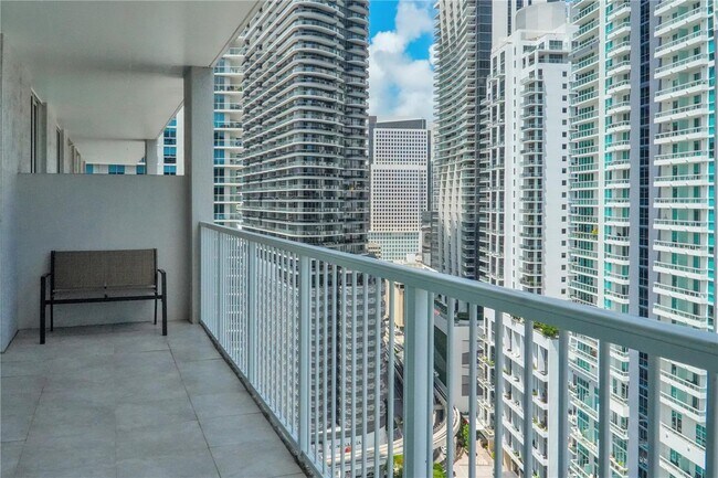 Building Photo - 1250 S Miami Ave