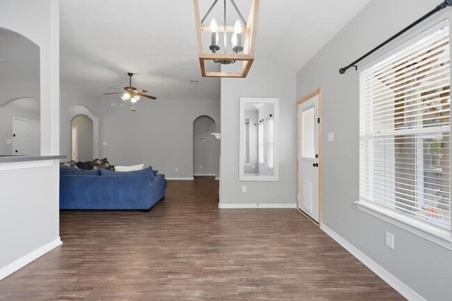 Building Photo - 2313 Perkins Crossing Dr