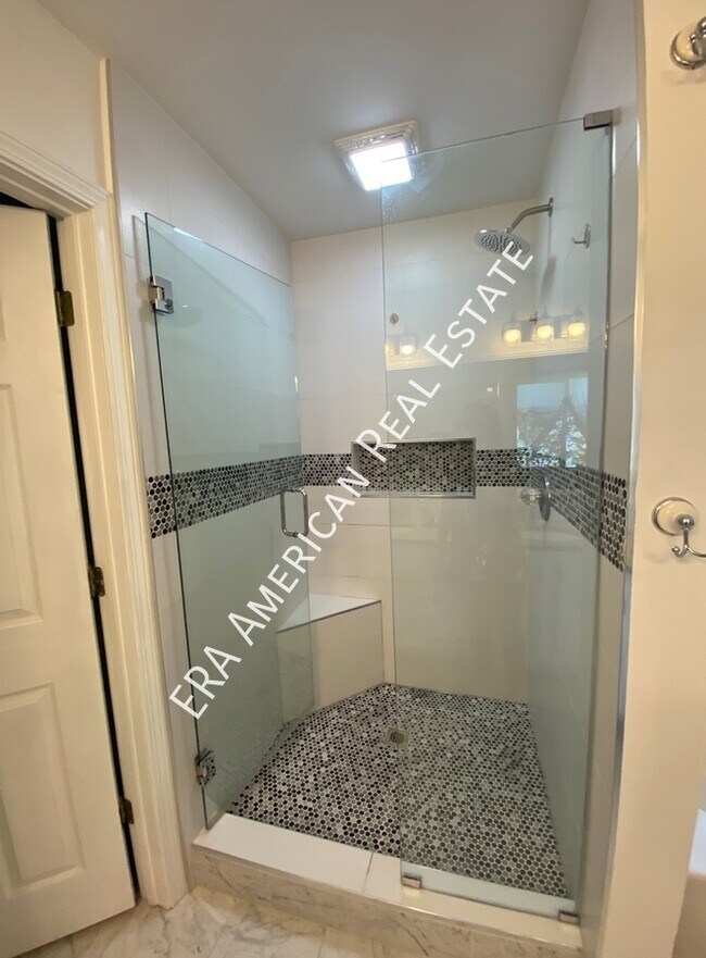 Building Photo - 7226 Zoe Cir