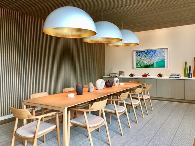 Building Photo - Kakaako: Ae'o - 2 Bed, 2 Bath Condo with o...