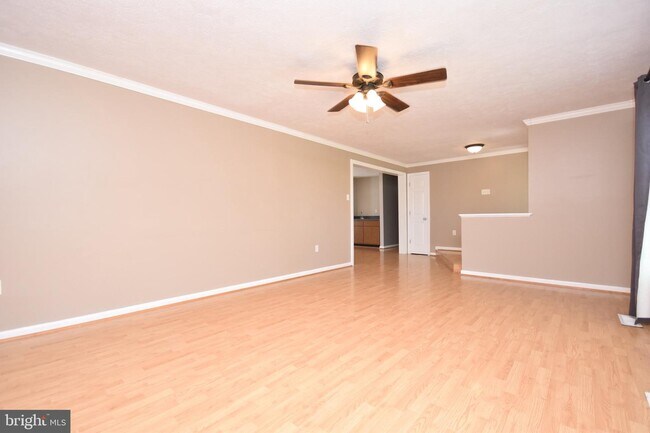 Building Photo - 12327 Elk Run Rd