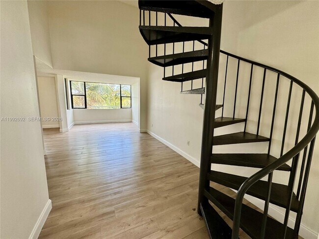 Building Photo - 8335 SW 152nd Ave