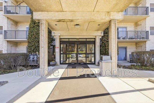 Building Photo - 12001 Old Columbia Pike