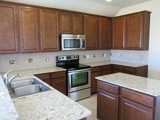 Building Photo - 2814 Waterfall Ln