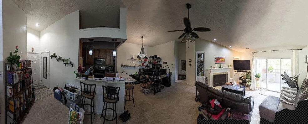 Building Photo - 7705 Lafayette Forest Dr