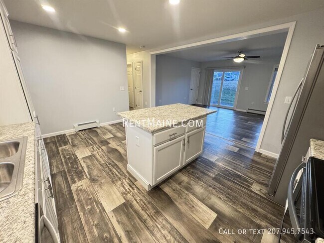 Building Photo - 110 Rocky Rdg Dr