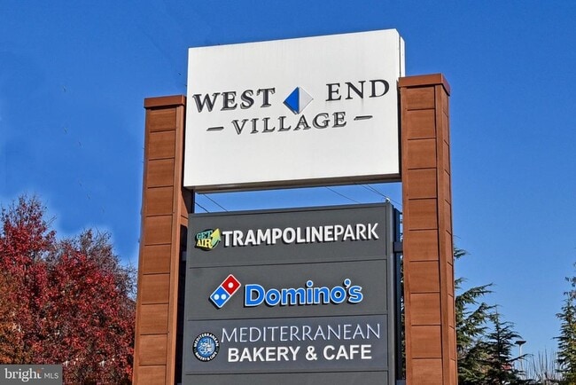 Building Photo - 6135 Edsall Rd