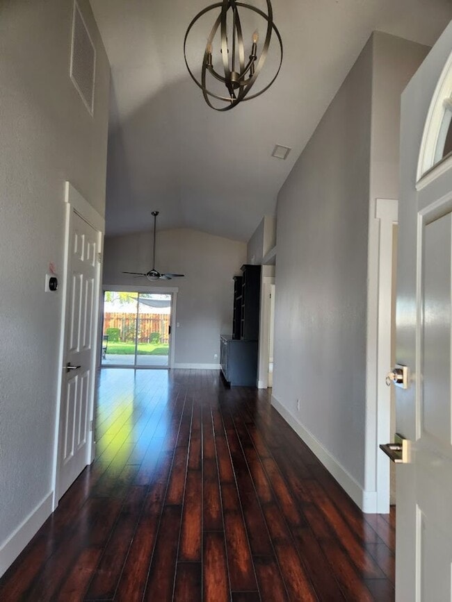 Building Photo - Nipomo Single Story Newly Updated