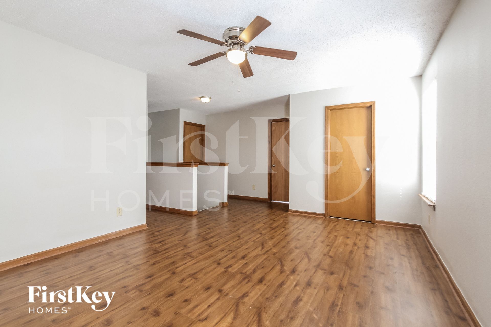 Building Photo - 301 Sunbeam Ln