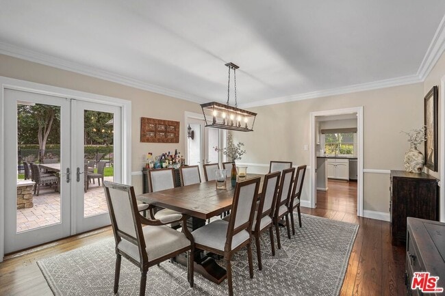 Building Photo - 15434 Sutton St