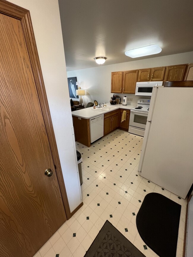 Building Photo - 1428 Glenn Pl