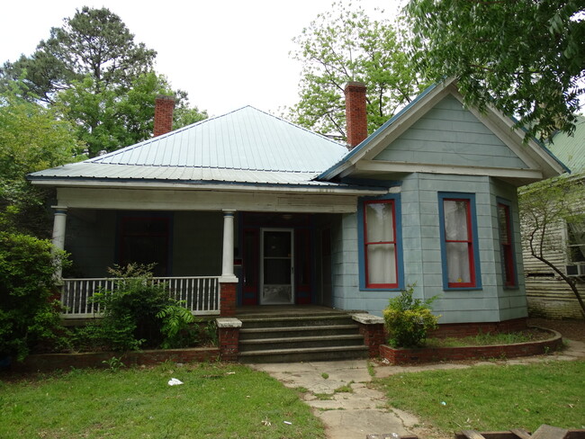 Building Photo - Welcome Home!