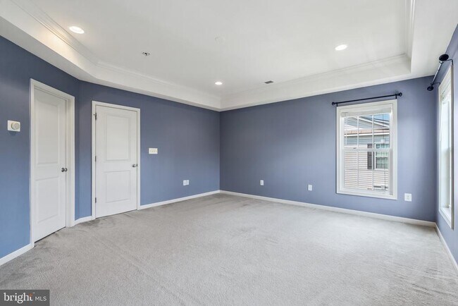 Building Photo - 25053 Prairie Fire Square
