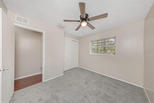 Building Photo - 2423 Auburn St S