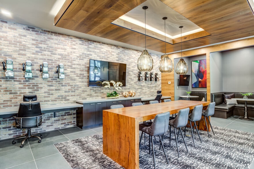 Community Room - Hermann Park Lofts