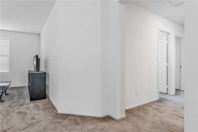 Building Photo - 10289 Massachusetts Ln