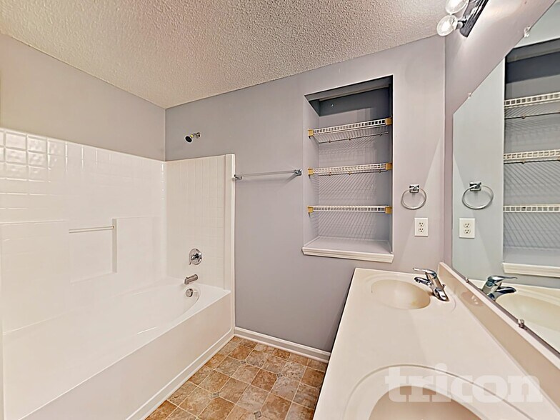 Building Photo - 316 Stimson Ln