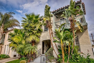 Building Photo - gen330