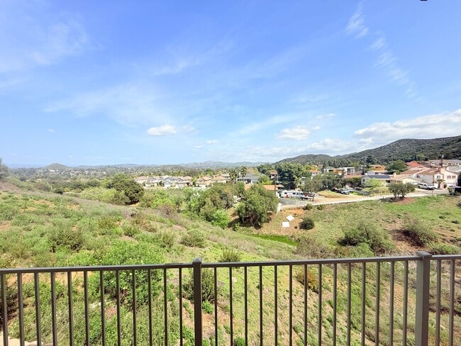 Building Photo - Pet-Friendly Hillside 4BR Home with New Flooring | Newbury Park