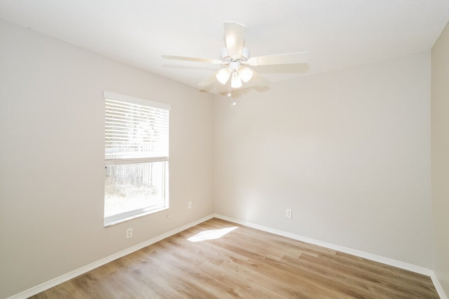 Building Photo - 7619 Clovelly Park Pl