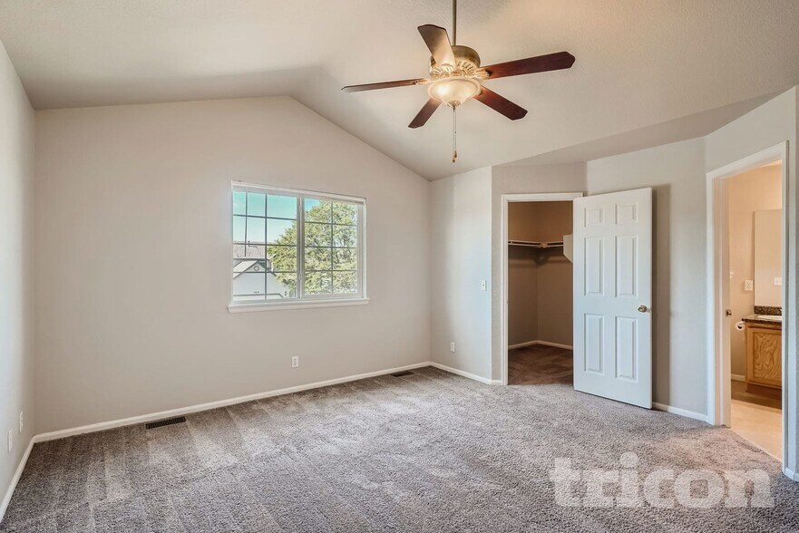 Building Photo - 4879 E 119th Ct