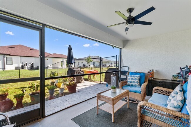 Building Photo - 4524 20th St SW