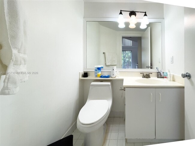 Building Photo - 931 Opal Terrace