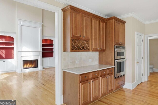 Building Photo - 179 Grandmar Chase