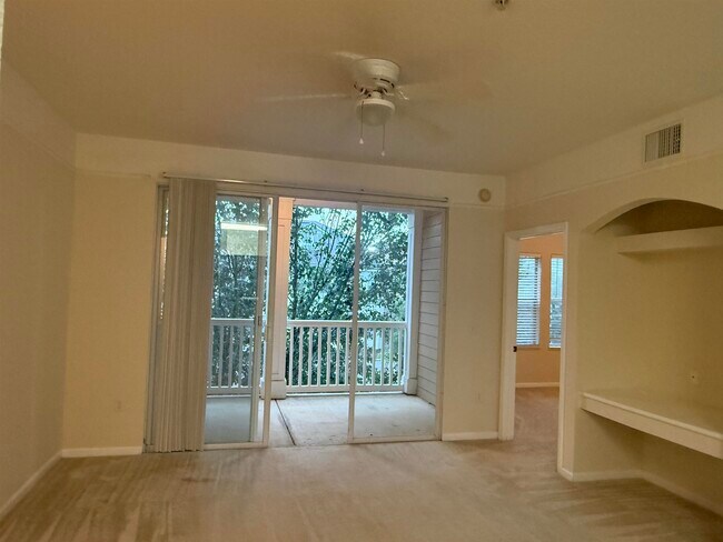 Building Photo - 2801 Chancellorsville Dr