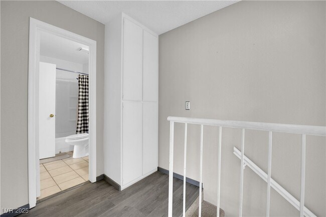 Building Photo - 2248 Short Pine Dr