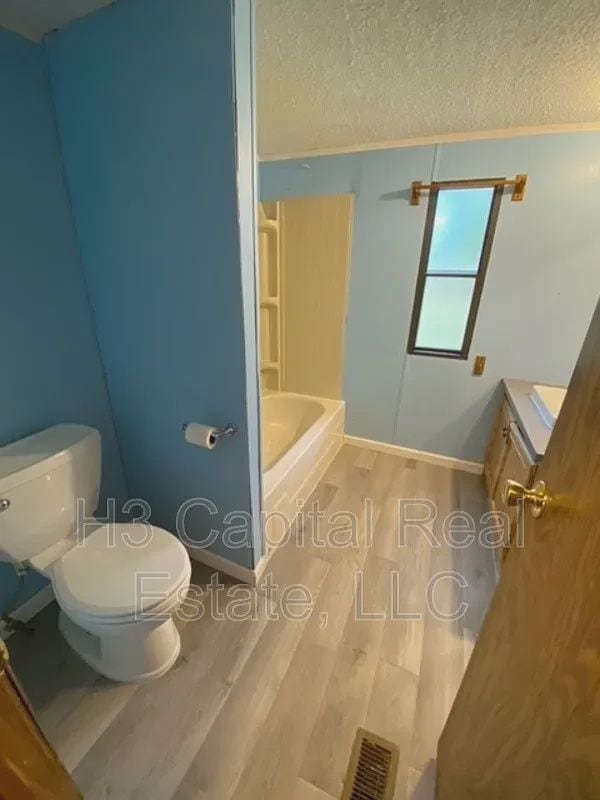 Building Photo - 1924 Page Ave