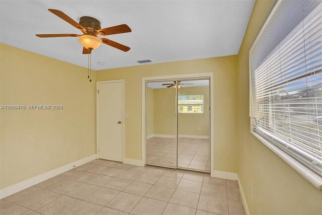 Building Photo - 7131 NW 24th Pl