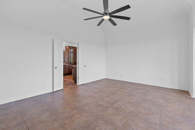 Building Photo - 13271 Mesa Verde Dr