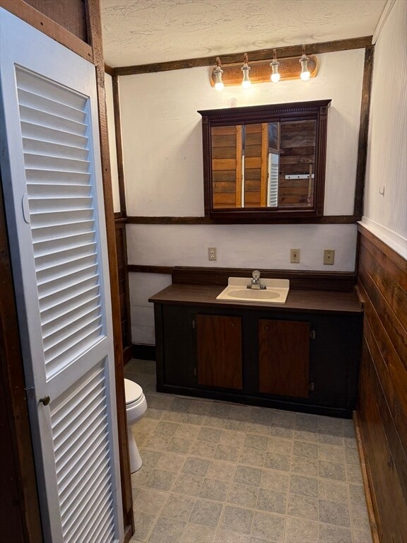 Building Photo - 9 Whitcomb St