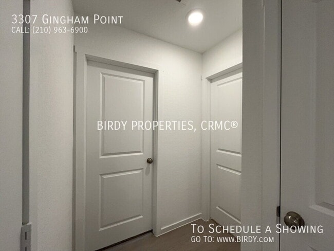 Building Photo - 3307 Gingham Pt