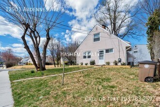 Building Photo - 12901 Ardennes Ave