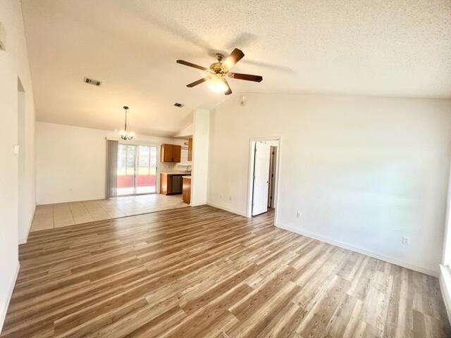 Building Photo - 305 Runnymeade Dr