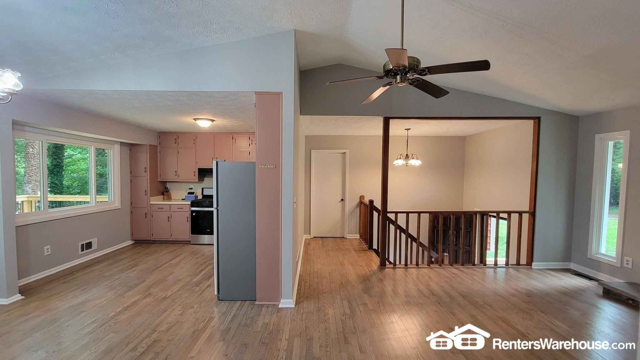 Building Photo - 3039 Jonathan Ct SW