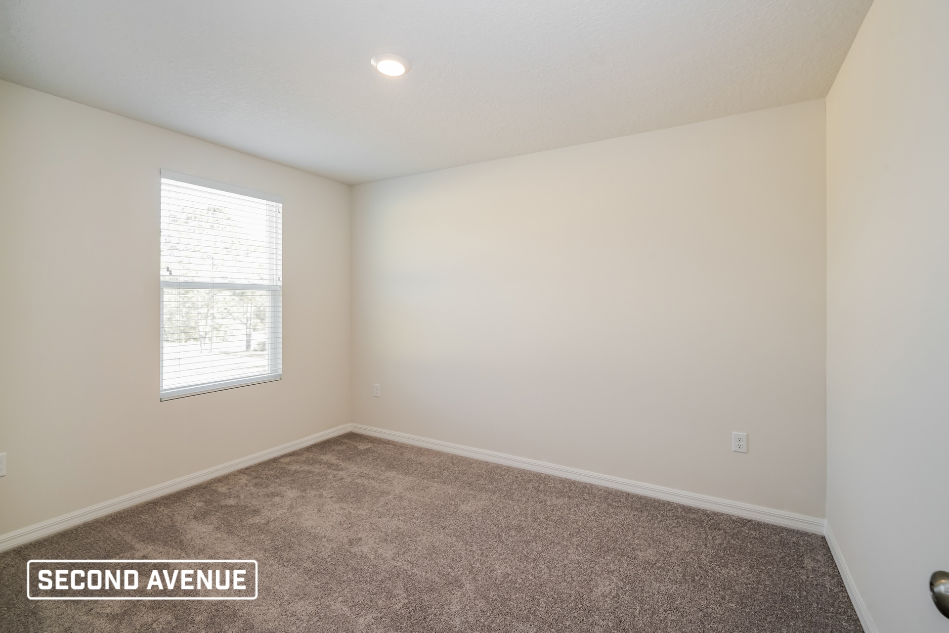Building Photo - 6896 N Sandborn Loop