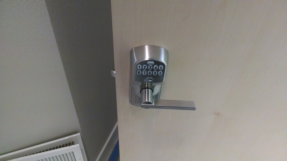 Secure entry to unit - 617 Pierce St